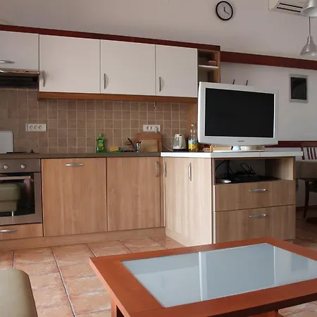 Ra-krvavica Apartment